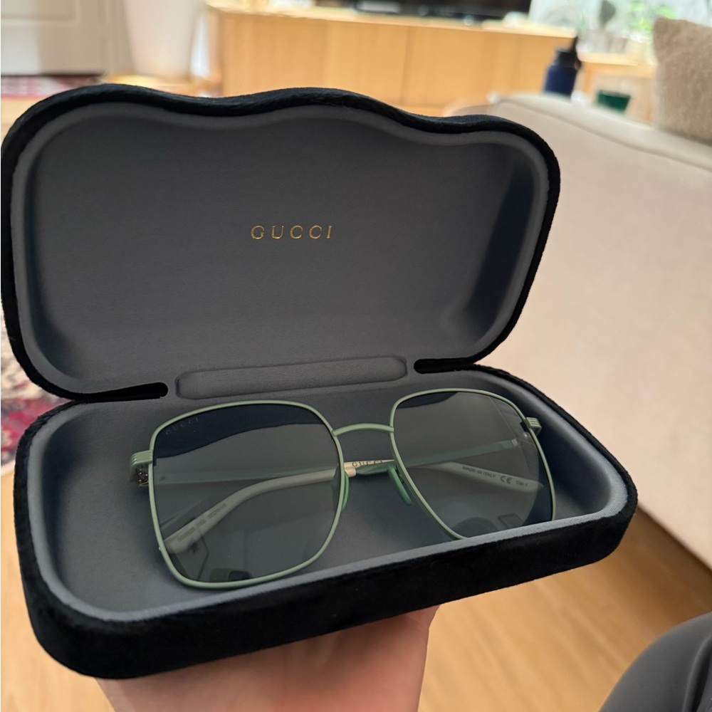 Gucci Sunglasses Tiffany Blue with Case